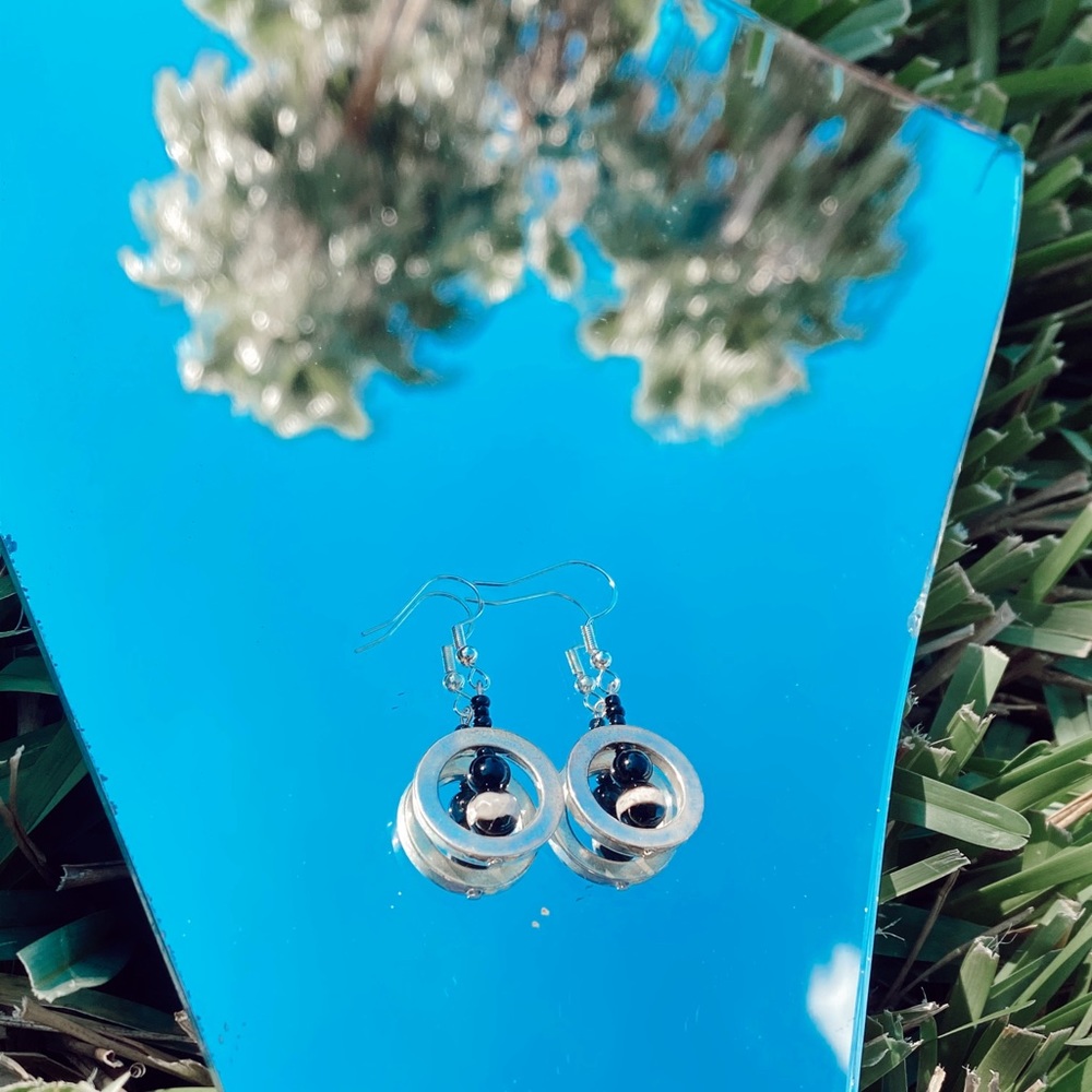 Black and white Earrings
